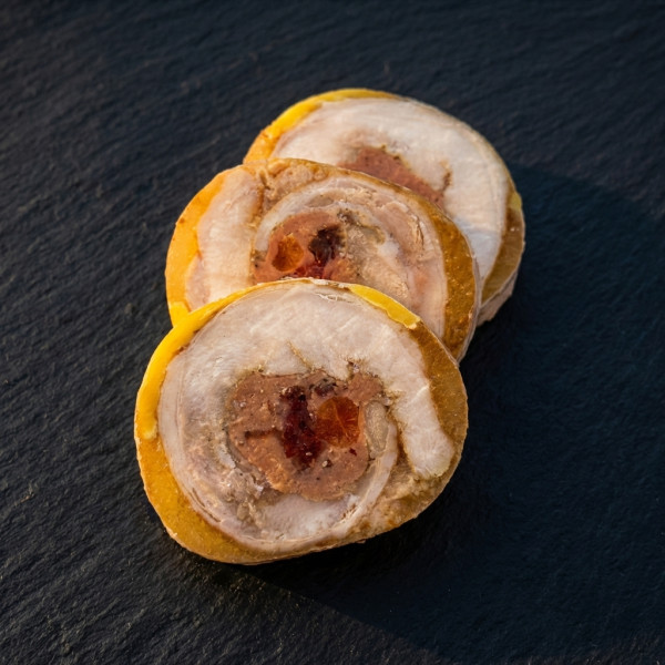 Рулет из цыпленка с утиной печенью, бэйби морковью 500 г замороженный