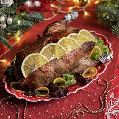 ПРЕДЗАКАЗ - Утка фаршированная картофелем и грибами (весовая) п/ф для запекания